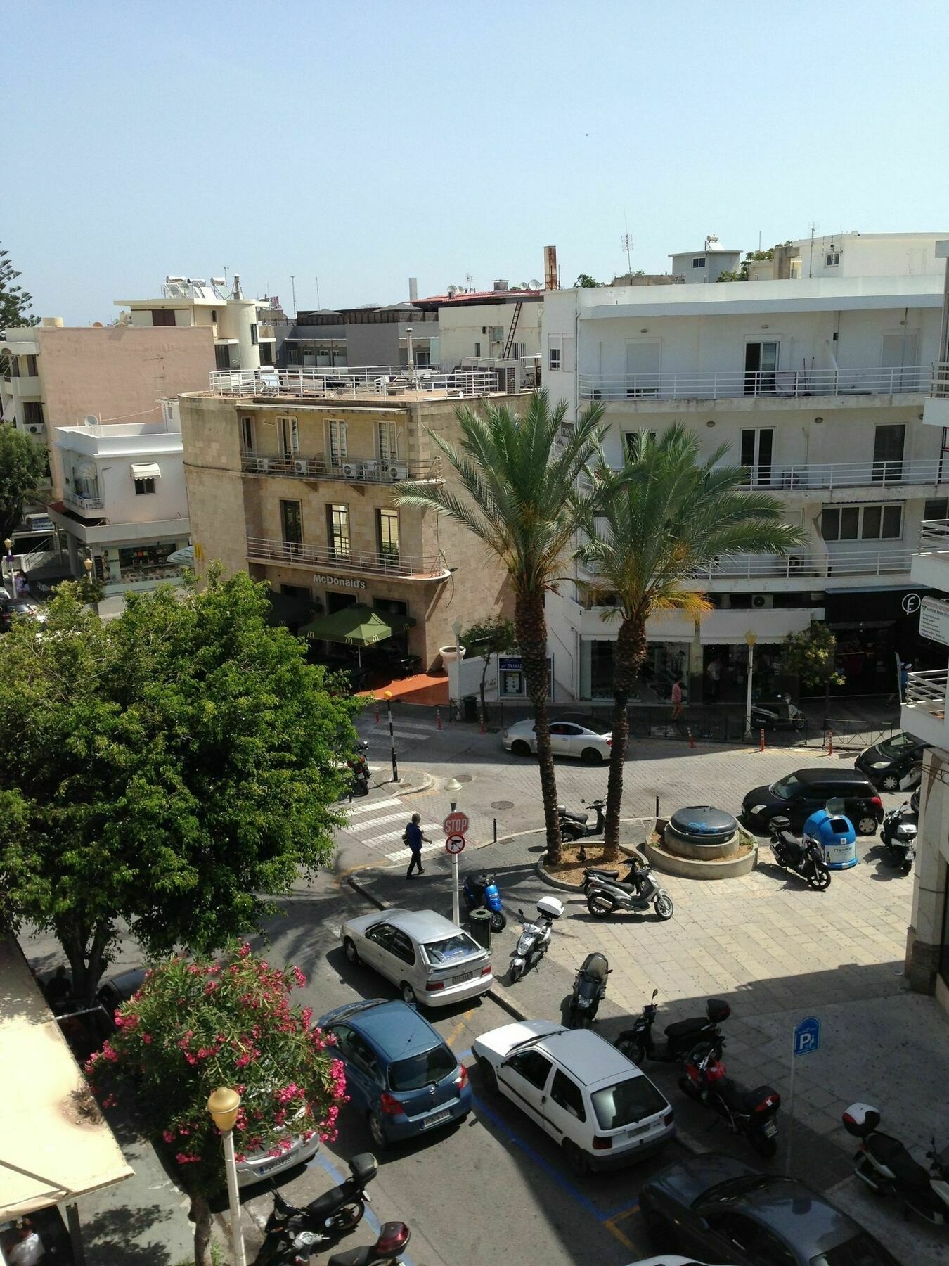 Unique Apartment In The Heart Of The City Rhodes City Exterior foto